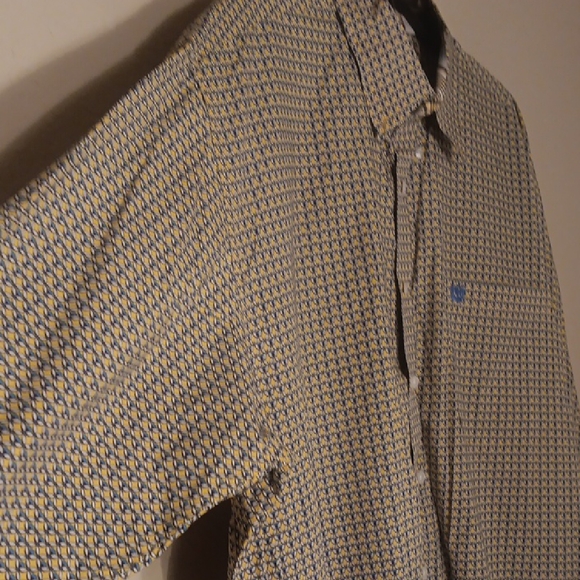 Cinch Yellow and Blue Casual Button Down Shirt - Picture 4 of 9